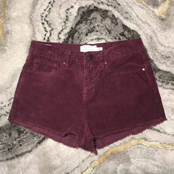 Kendall+Kylie Jean shorts - Picture 1 of 3